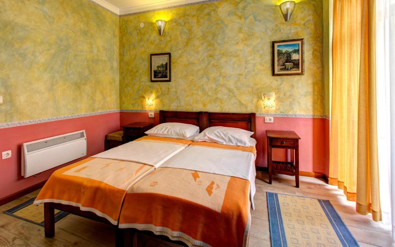 Villa Botticelli Mostar Bagian luar foto