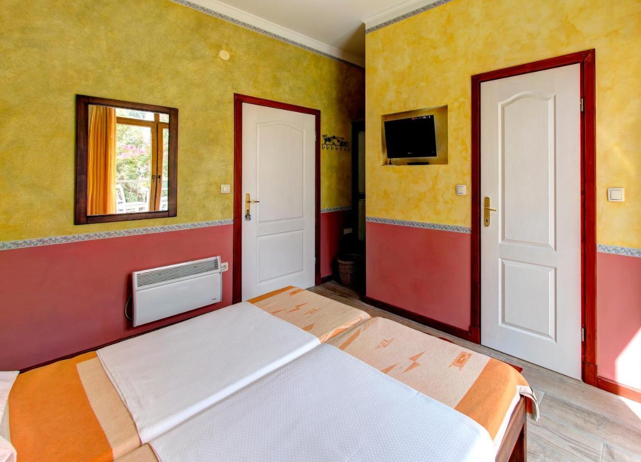 Villa Botticelli Mostar Bagian luar foto
